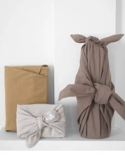 The Organic Company Gift Wrapping Set - Earth Set Color Mix -Yogamatters 1092 981 Gift Wrapping Set Earth Set Lifestyle 01