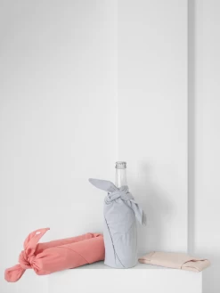 The Organic Company Gift Wrapping Set - Floral Set Color Mix -Yogamatters 1092 982 Gift Wrapping Set Floral Set Lifestyle 01