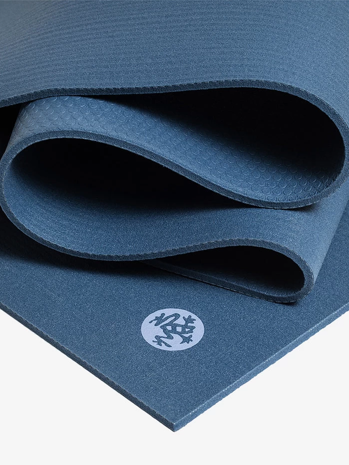Manduka PRO Yoga Mat - Long 6 Manduka PRO Yoga Mat - Long - Image 4