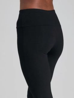 Asquith Flares - Black -Yogamatters 19 12 06 asquith s 2 0212