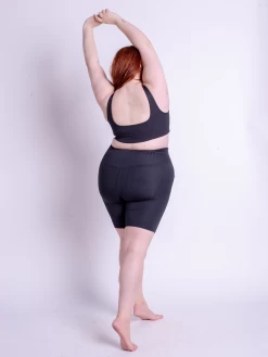 Girlfriend Collective Compressive Rib Bike Short - Black -Yogamatters 4035 Black Back