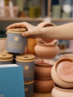 Paddywax Dune Ceramic Candle - Eucalyptus Santal 8 Paddywax Dune Ceramic Candle - Eucalyptus Santal -Yogamatters DU0802EU 22