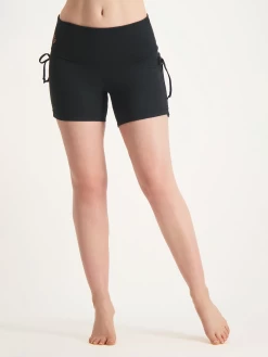 Urban Goddess Deva Shorts - Urban Black
