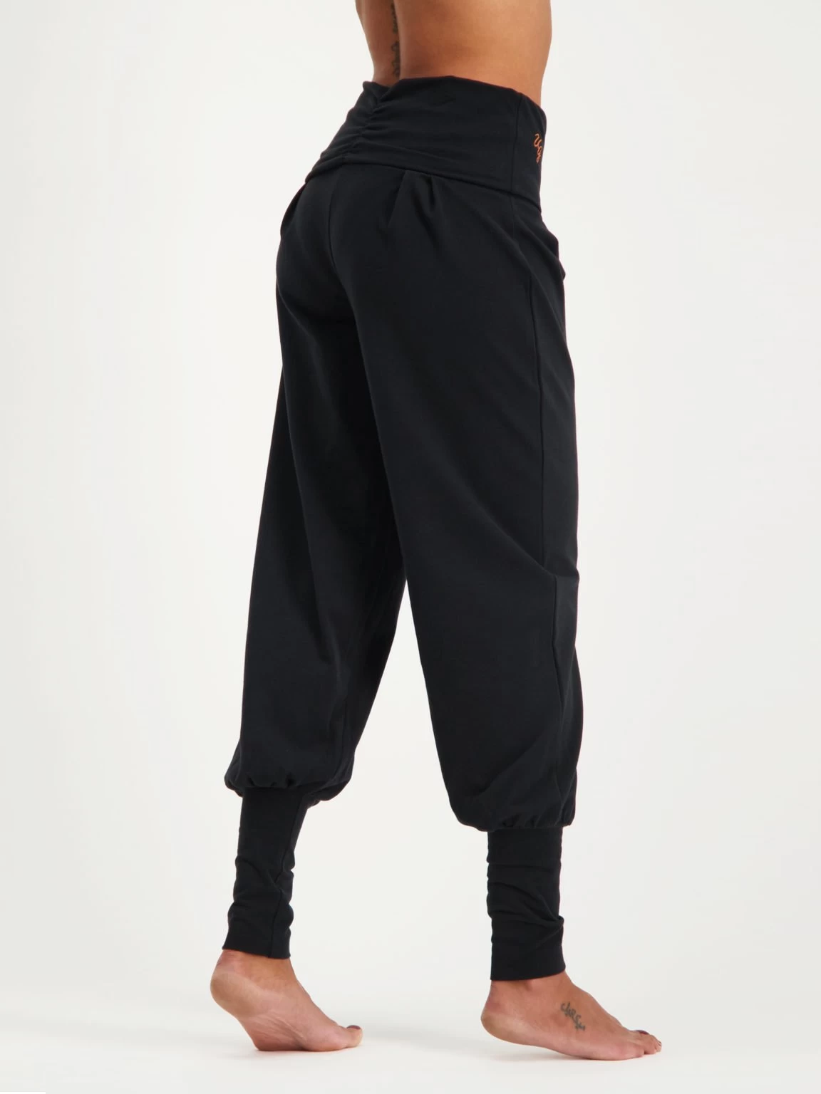 Urban Goddess Devi Yoga Pants 8 Urban Goddess Devi Yoga Pants - Image 6