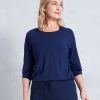 Asquith Embrace Tee - Navy -Yogamatters EMBRACE TEE NAVY HIGH WAIST LEGGINGS NAVY Kerry 2