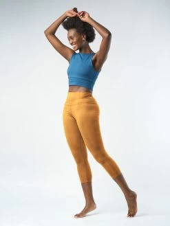 Gossypium Rhythm Yoga Capri -Yogamatters GossypiumSS2021 saffron orange a0e63af6 332c 4d30 a351 eb35864a6c36