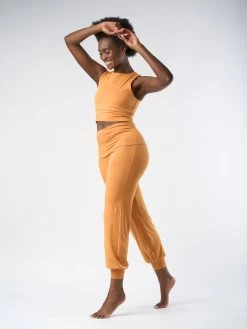 Gossypium Aspire Light Pants -Yogamatters GossypiumSS2021Day31034 6f56b360 af4e 40f7 b337 1d839035d4fd