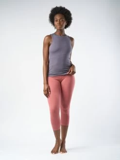 Gossypium Rhythm Yoga Capri -Yogamatters GossypiumSS2021Day320252 5f40d5dc 18d0 4c61 a8e2 3deeec8a4b17