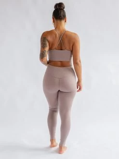 Girlfriend Collective Float High Rise Leggings - Heather Cocoon -Yogamatters Heather Cocoon Seamless Legging Back