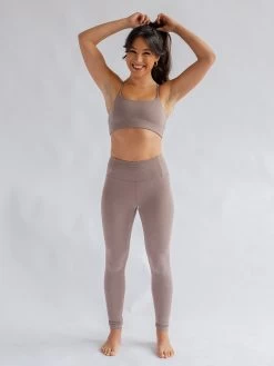 Girlfriend Collective Float High Rise Leggings - Heather Cocoon -Yogamatters Heather Cocoon Seamless Legging Front 3