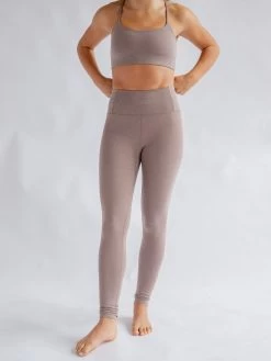 Girlfriend Collective Float High Rise Leggings - Heather Cocoon -Yogamatters Heather Cocoon Seamless Legging Front 4