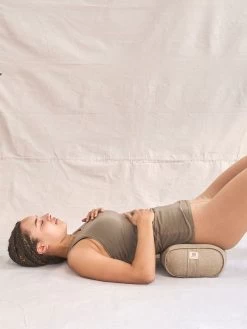 Yogamatters Hemp Small Rectangular Buckwheat Bolster - Natural -Yogamatters I72NosUk