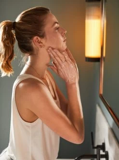 SBTRCT Gentle Foaming Cleanser -Yogamatters Lifestyle 3 Gentle Foaming Cleanser