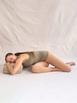 Yogamatters Hemp Rectangular Buckwheat Bolster - Natural 14 Yogamatters Hemp Rectangular Buckwheat Bolster - Natural -Yogamatters Pose 5 rectangular buckewheat bolster to go alongside pose 2