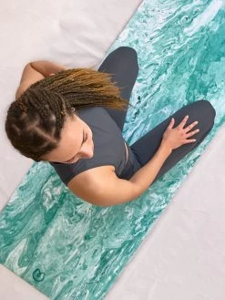 Yogamatters Aqua Evolve Yoga Mat -Yogamatters Rebecca for Yogamatters January 20236355 3