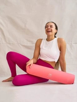 Yogamatters Eco Flow Yoga Mat 33 Yogamatters Eco Flow Yoga Mat -Yogamatters Rebecca for Yogamatters January 20236460 web