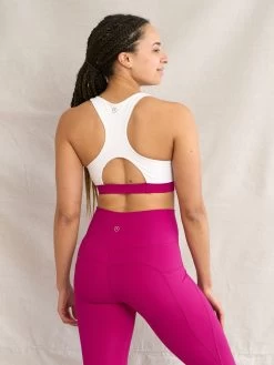 Yogamatters Eco Blend Bra Top - White -Yogamatters RebeccaforYogamattersJanuary202349781EcoBlend e464fdee bcaf 4a46 88e5 112cfe2259d4