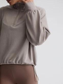 Varley Collett Half Zip - Satellite -Yogamatters SH118 D1 COLLETT HALF ZIP SATELLITE VAR01112 020