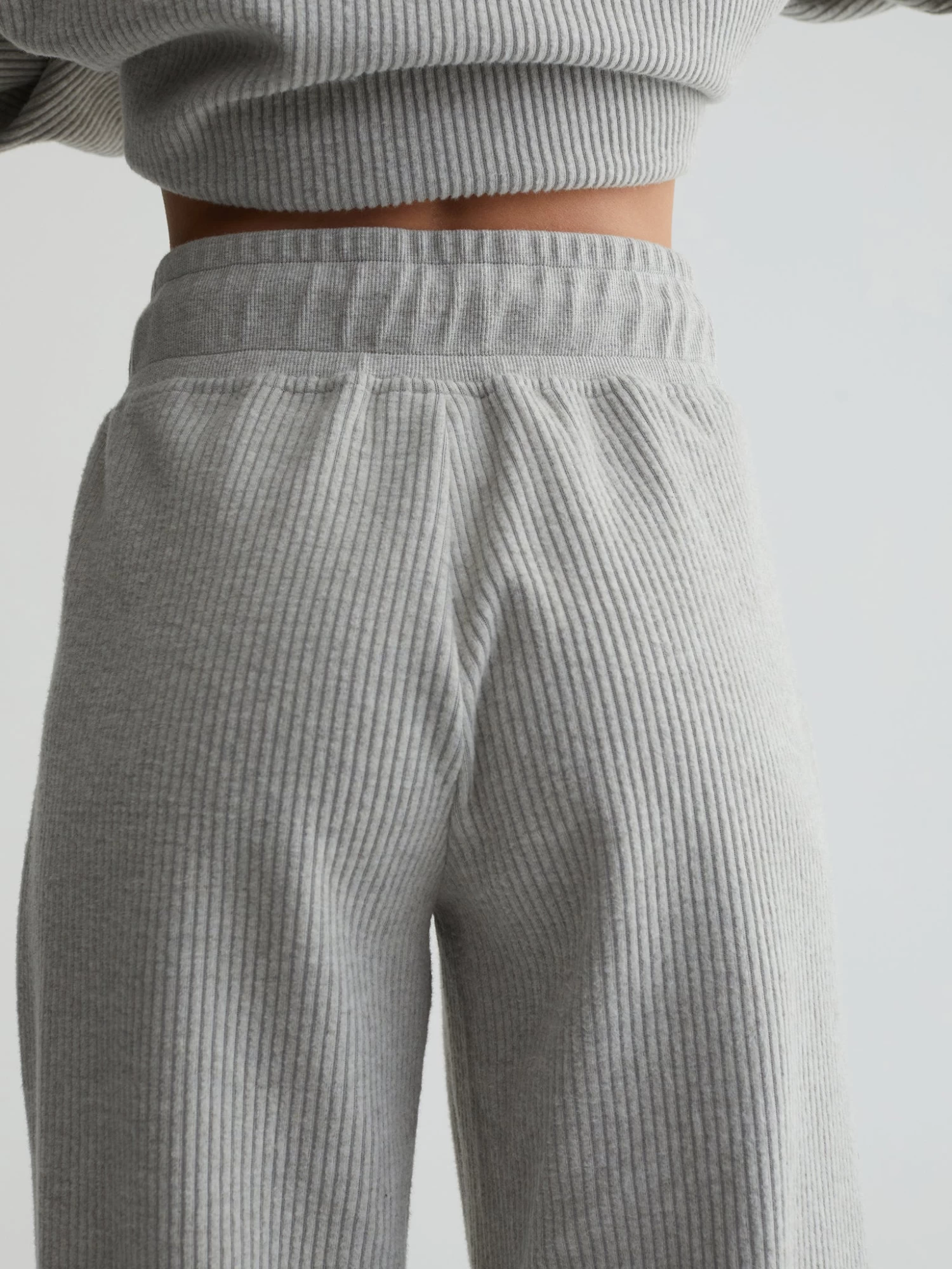 Varley Ascot Sweat Pant - Sage Heather Marl 6 Varley Ascot Sweat Pant - Sage Heather Marl - Image 4