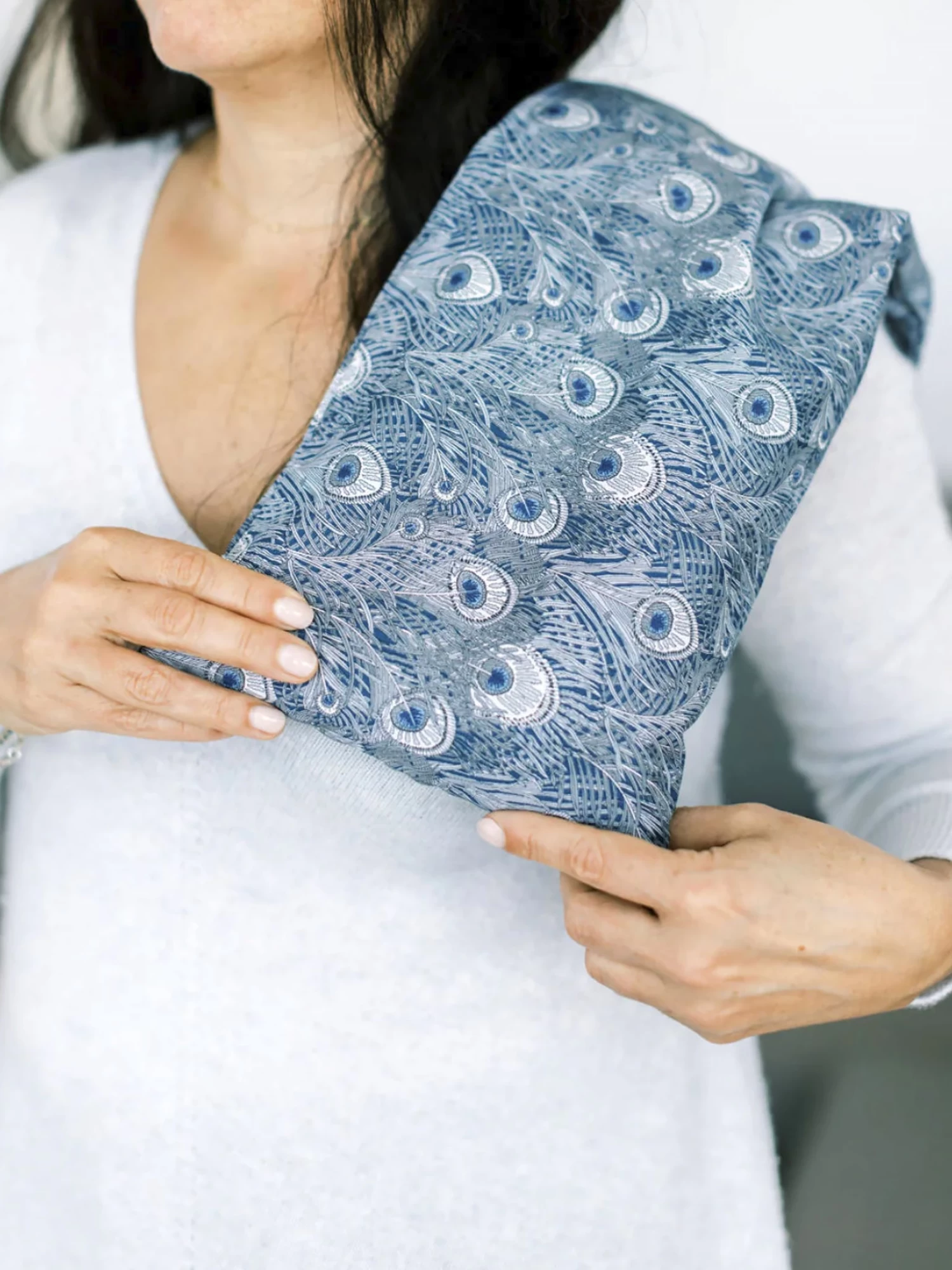 Spritz Wellness Liberty Print Aromatherapy Wheat Bag - Hera Blue 5 Spritz Wellness Liberty Print Aromatherapy Wheat Bag - Hera Blue - Image 3