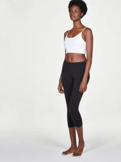 Thought Essential Organic Cotton Cropped Leggings - Black -Yogamatters WSB5994 BLACK Ferne Bamboo Cropped Leggings 4