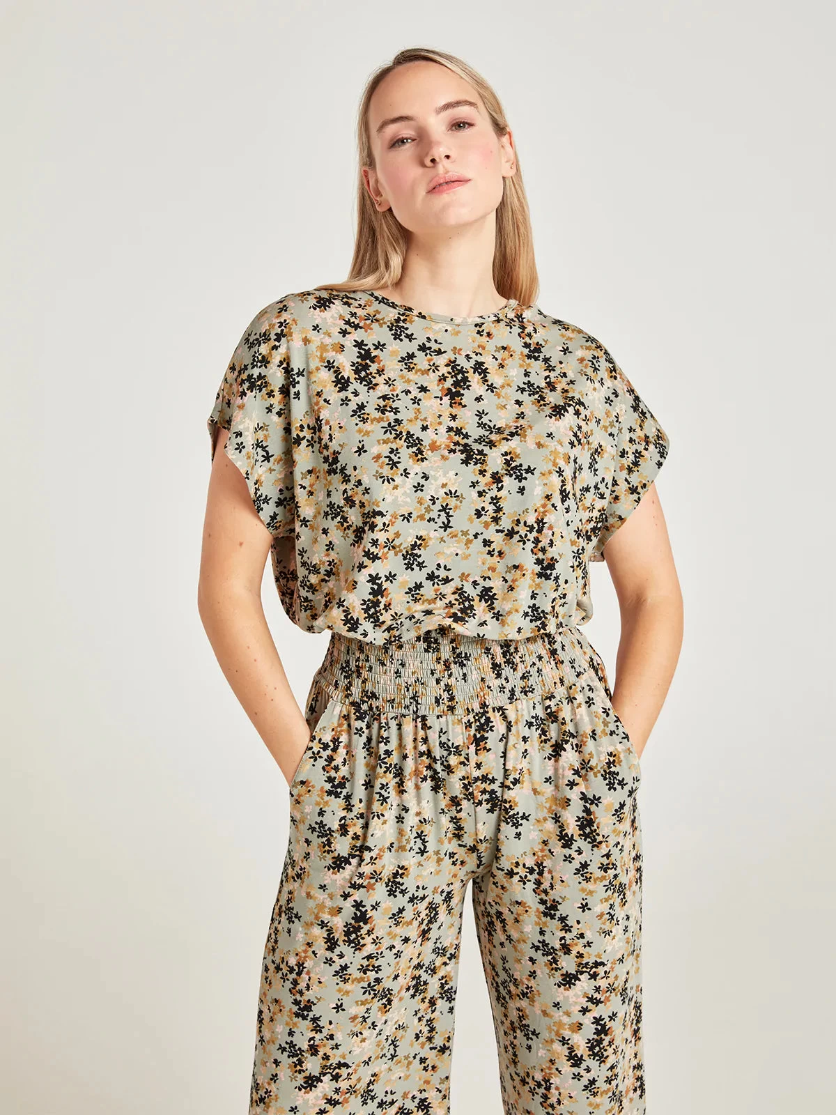 Thought Ariyah Bamboo Jumpsuit - Pea Green 6 Thought Ariyah Bamboo Jumpsuit - Pea Green - Image 4