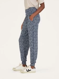 Thought Marlee Printed Dashka Loungepant - Navy -Yogamatters WWB7250 Marlee Lenzing EcoVero Printed Dashka Loungepant in Navy 2