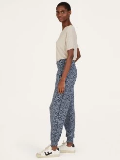 Thought Marlee Printed Dashka Loungepant - Navy -Yogamatters WWB7250 Marlee Lenzing EcoVero Printed Dashka Loungepant in Navy 3