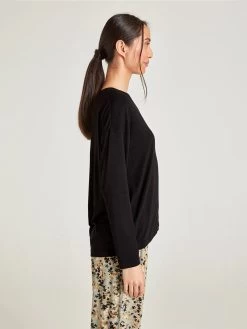 Thought Eliza Seacell Long Sleeve Top - Black -Yogamatters WWT6253 Naturally Soft Long Sleeve SeaCell Top Black 4