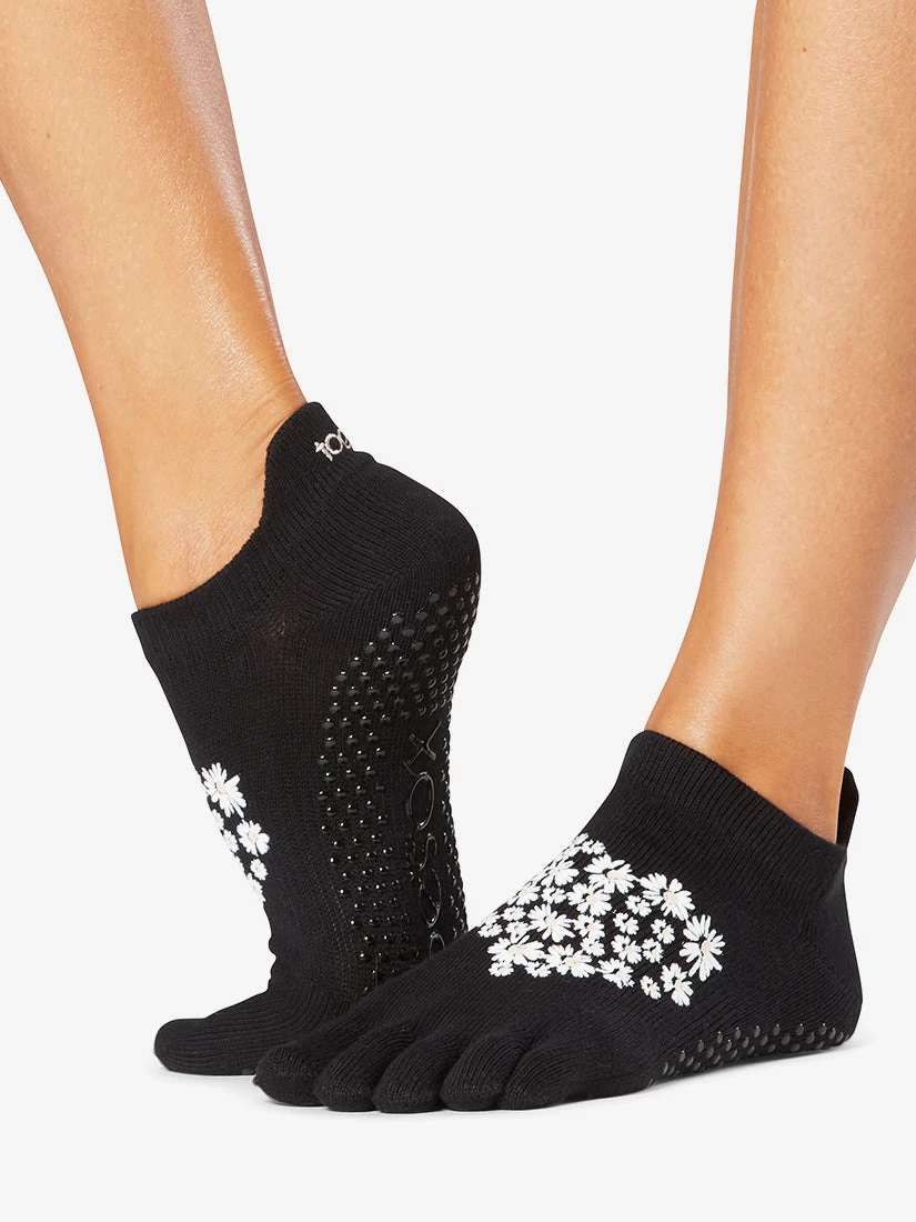 ToeSox Grip Full Toe Low Rise Blooming Love 3 ToeSox Grip Full Toe Low Rise Blooming Love