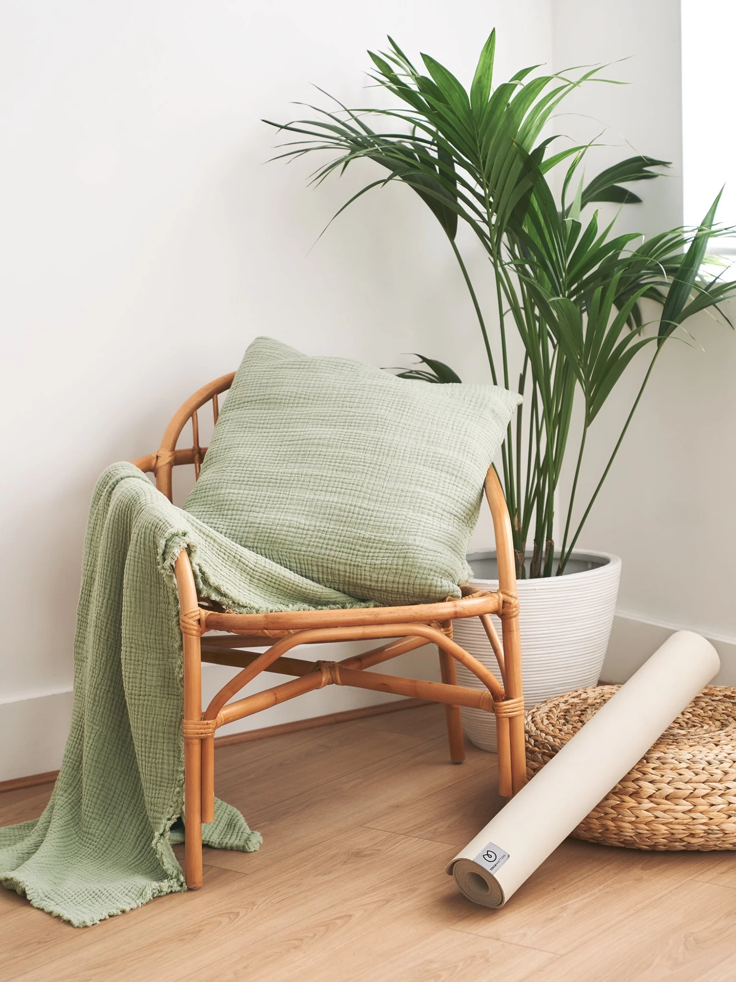 Yogamatters Luxe Organic Cotton Muslin Cushion 9 Yogamatters Luxe Organic Cotton Muslin Cushion - Image 7