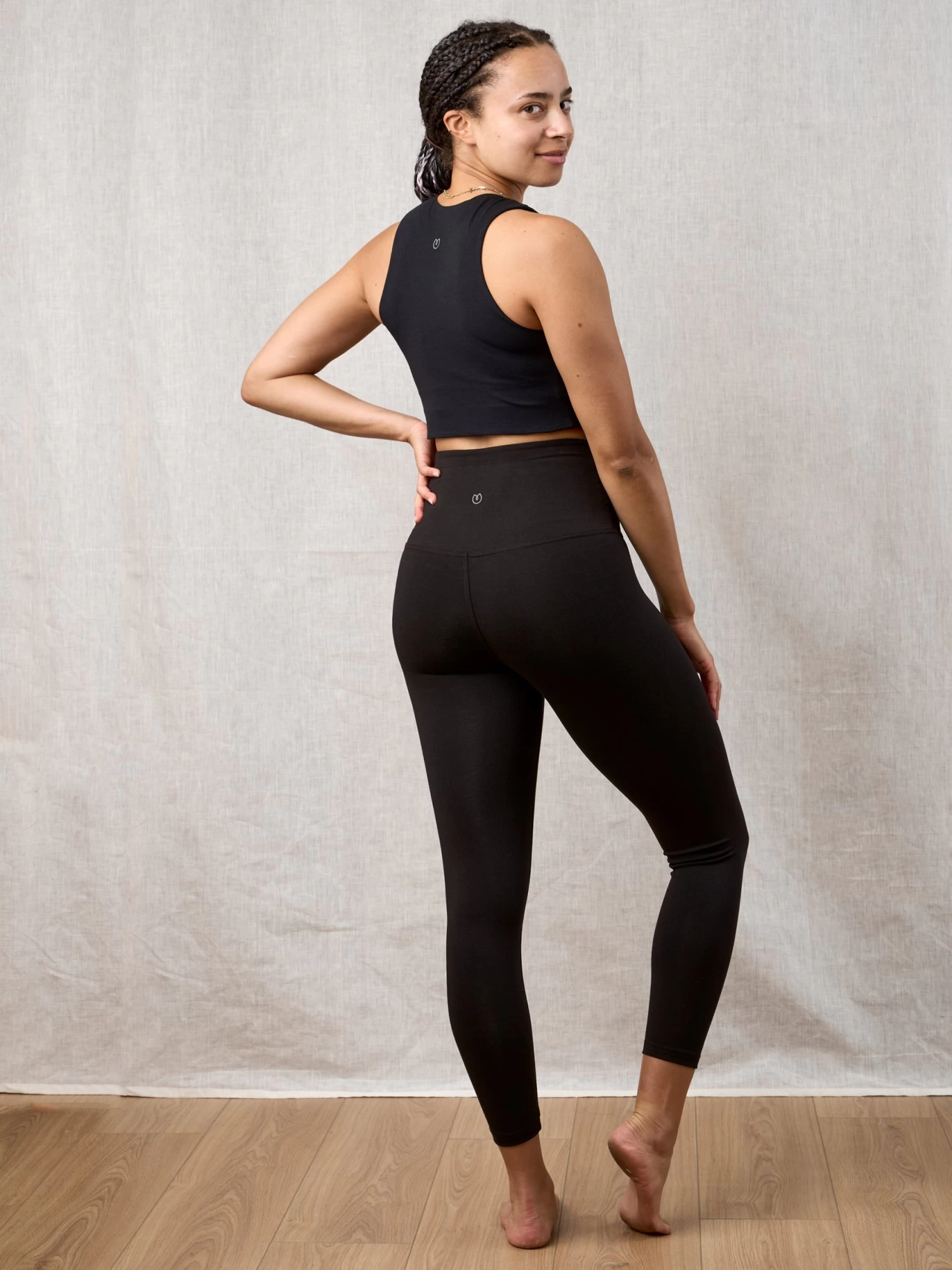 Yogamatters Live-In 7/8 Eco Leggings - Black 4 Yogamatters Live-In 7/8 Eco Leggings - Black - Image 2