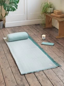 Yogamatters Organic Cotton Mini Meditation Kit -Yogamatters Yogamatters Organic Cotton meditation Kit eucalyptus 2