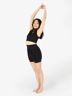 Yogamatters -Yogamatters black shorts bfce1912 8f51 4ba8 970d 76f93e88ce24