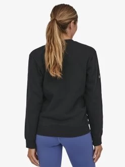 Patagonia Fitz Roy Icon Uprisal Crew Sweatshirt - Ink Black -Yogamatters patagonia Fitz 3 Roy Icon Uprisal Crew Sweatshirt Ink Black