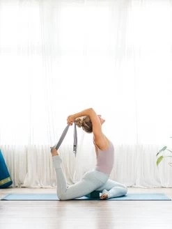 Yogamatters Organic Cotton Chambray D-ring Yoga Belt -Yogamatters photo0295 3676114b 3cdf 4a64 85f7 41d3c9201c43