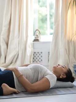 Yogamatters Organic Cotton Pranayama Yoga Pillow -Yogamatters pranayamapillow web 7a353707 f049 4dae 8ba9 9ec0e5265ed5